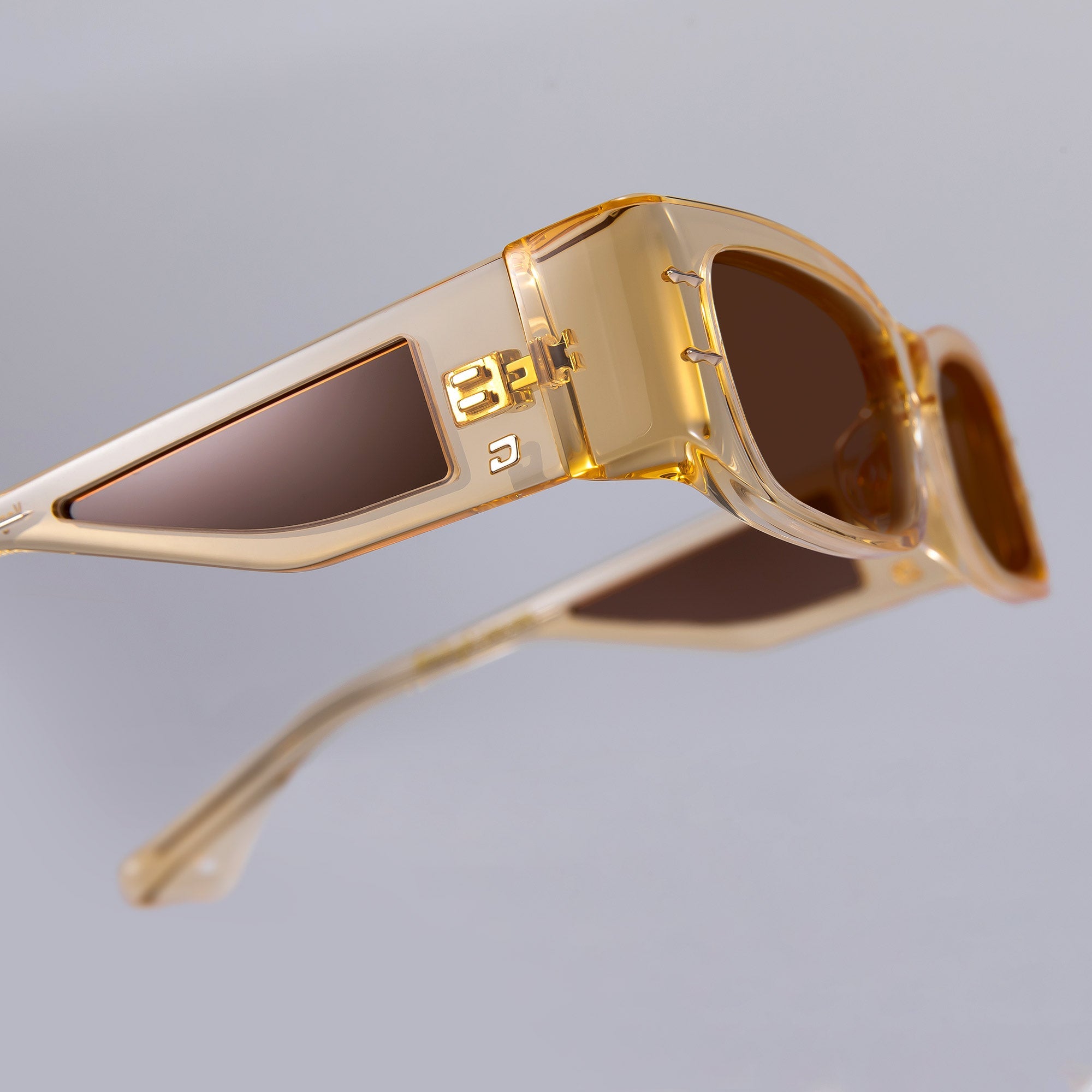 Donahugh-sunglasses-transyellow